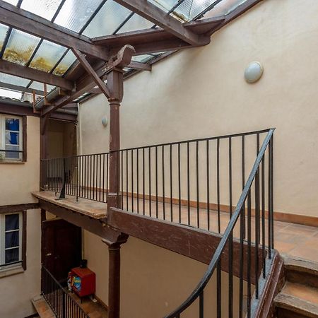 L'Urbain Vitry - Studio Avec Mezzanine En Hyper Centre Toulouse Luaran gambar